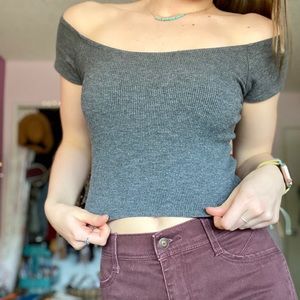 👽GREY CROP TOP👽